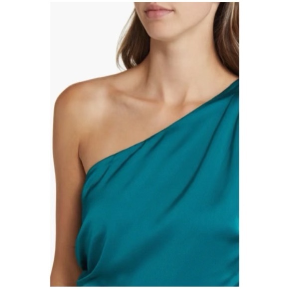 ONE - SHOULDER ASYMMETRIC PLATED COCKTAIL DRESS - Picture 4 of 6